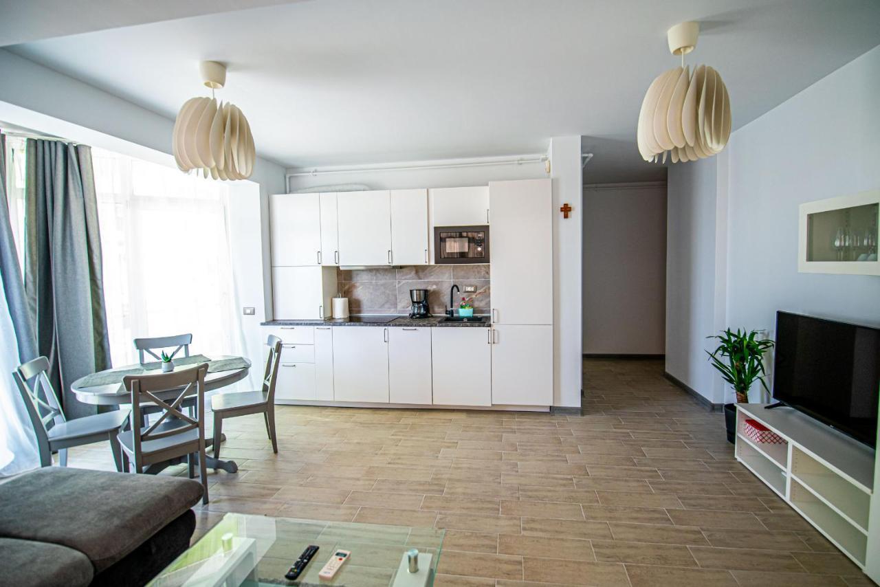 Apartment Katrina - Alezzi Beach - Sea View Năvodari Zewnętrze zdjęcie