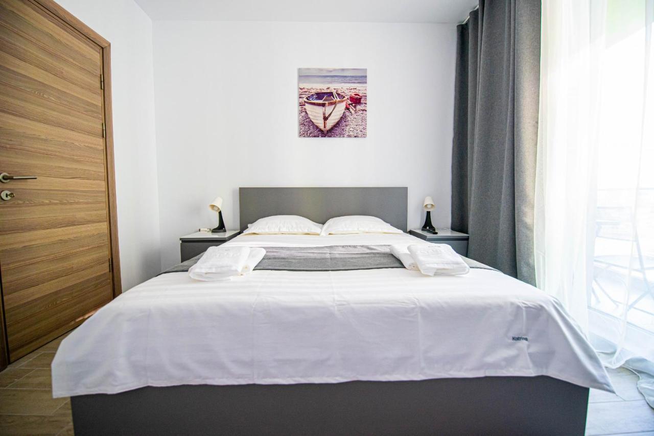 Apartment Katrina - Alezzi Beach - Sea View Năvodari Zewnętrze zdjęcie
